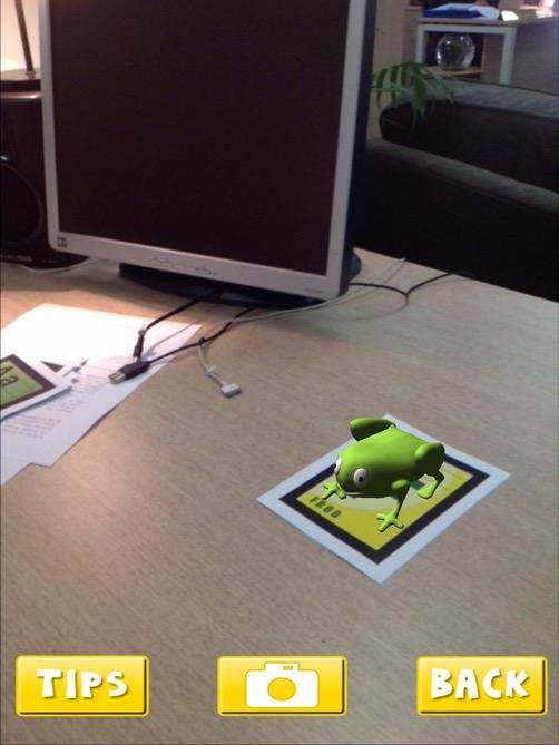 JasonInghram's tweet photo. Me and my frog getting ready for some awesome learning. #theipadsummit http://t.co/E46D3QFYes
