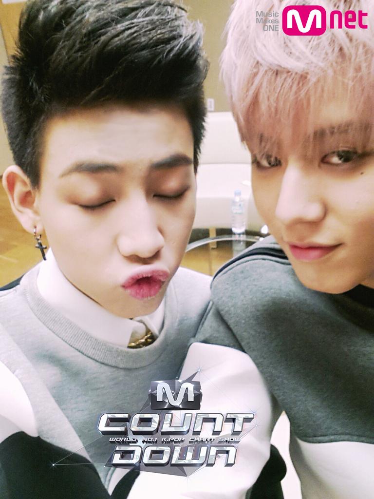 B23nDLjCEAARGN9.jpg:large