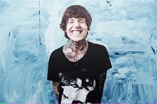 Happy birthday Oliver Sykes youre cool!! I hope you have fun today !! 