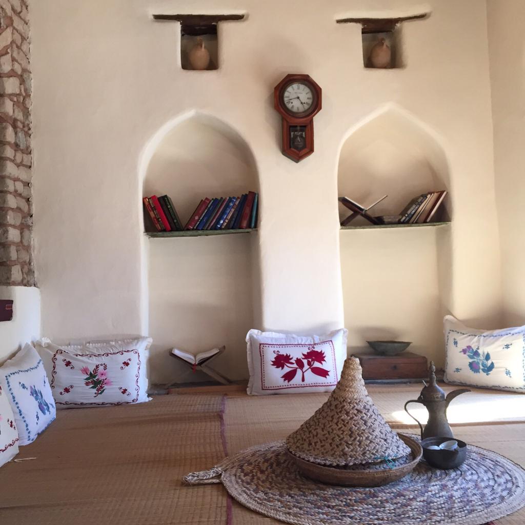 mec_pics's tweet photo. @mec_pics 
@mec_pics 
MEC Week cultural trip to Bait Al Zubair Museum http://t.co/h61nHbUk6x