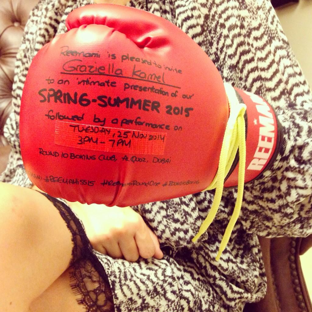 GraziellaKamel's tweet photo. Knocked down by a fashionable boxing glove 😍😍😍
#reemami #reemamiss15 #round10boxing http://t.co/63U5pjmNMX