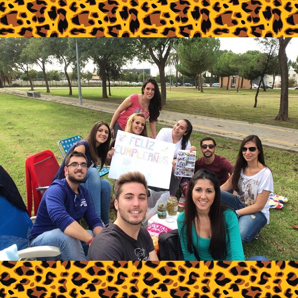 Desi_koki's tweet photo. @RoLimaLimon @AJTorres1024 @amyhdeztorres @LaCalvo92 @VVictorMorera @FatimaMrtz Gracia a tods x ste dtalle! Ay k mono http://t.co/6XbHQKFjSj