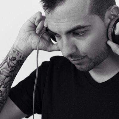 JavierMontero's tweet photo. El Próx. #Viernes en #SunsetRadioShow tendremos en el #InTheMix a mi amigo @edusanchezdj #Dance #Music #IbizaParty http://t.co/Njhif4zzAp
