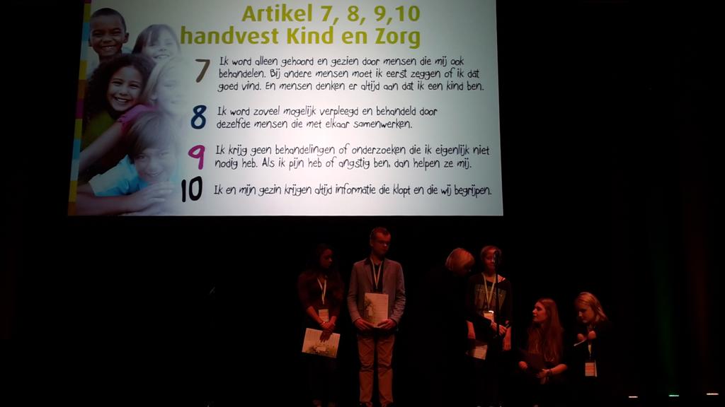 VenVN_kinderen's tweet image. Kinderadviesraad. Kinderen denken mee over o.a: Veiligheid en vertrouwen in het ziekenhuis.