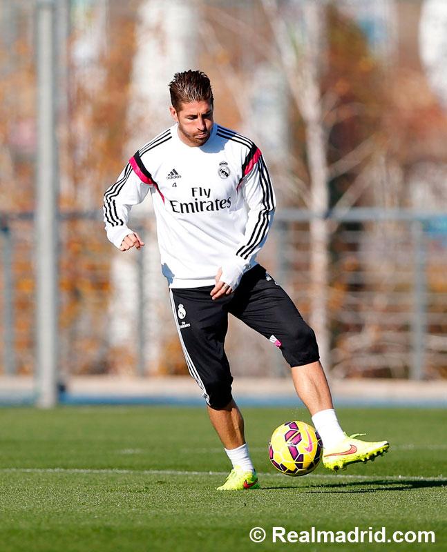 realmadrid's tweet image. El equipo continuó preparando el partido contra el Eibar #HalaMadrid