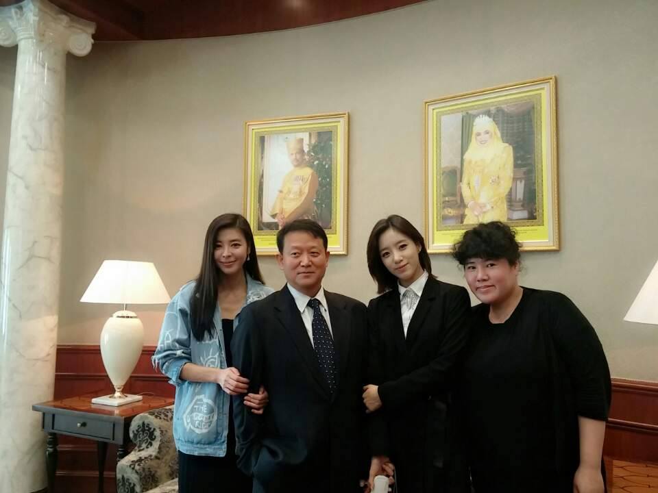 B24_bI4CYAEjn7l.jpg:large