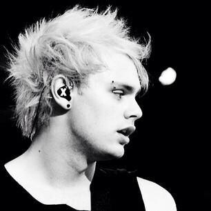 HAPPY BIRTHDAY MICHAEL GORDON CLIFFORD!!        