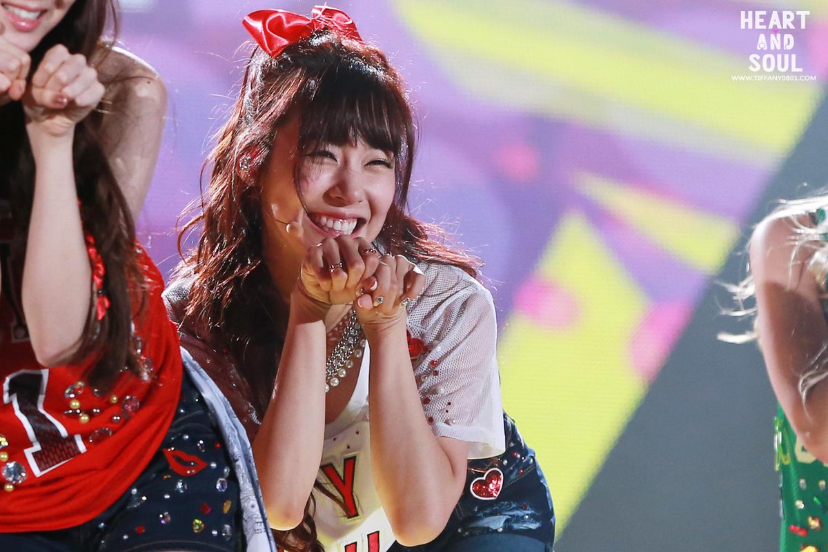 RV_SWendy's tweet photo. "TiffanyHolic81: 130901 ICN KOREA WAVE CONCERT #Tiffany 665P http://t.co/FR2gtpUqua http://t.co/NgwJokvBfj"