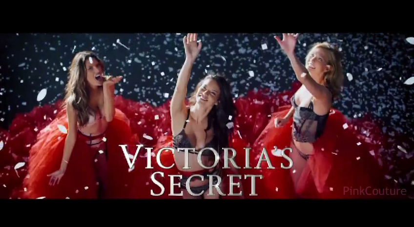 MissMattoni's tweet photo. Victoria's Secret "Free Slippers" TV Commercial (Holiday 2014)
https://t.co/7U8aD8xfCz http://t.co/Po9JMIVoo3