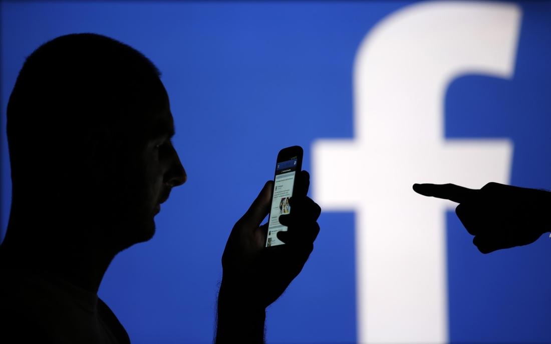 destandaard's tweet photo. Drie op de vier Vlamingen zit elke dag op Facebook http://t.co/EIOp8f4hYv #destandaard http://t.co/CAJdU4xD3x