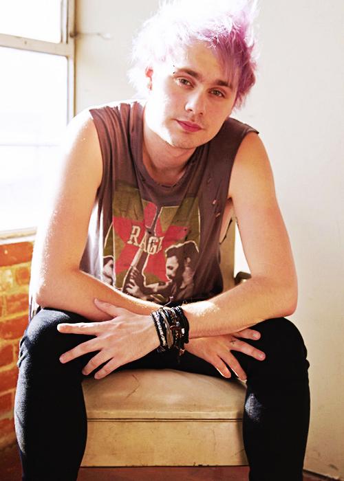 Happy happy birthday Michael Gordon Clifford!! I love you so much  