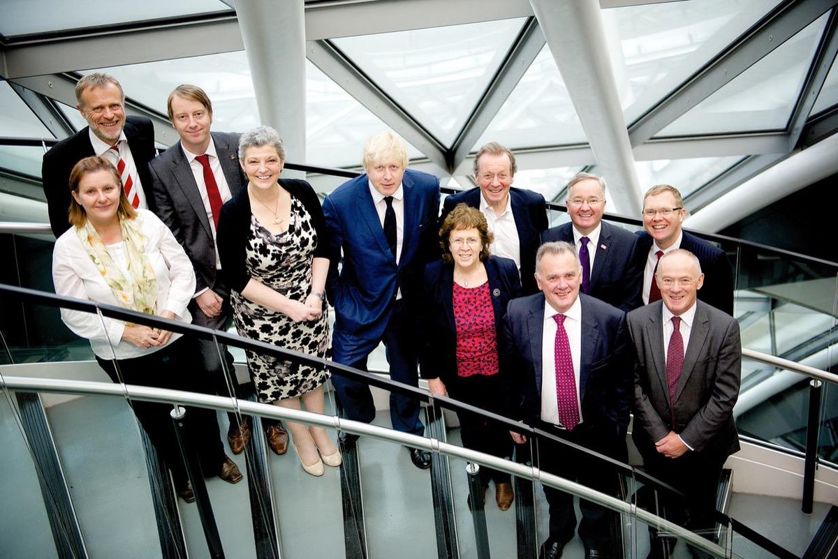 corecities's tweet photo. Here are #corecites leaders and mayors meeting @MayorofLondon this morning @londoncouncils #citycentered http://t.co/P7FA6oWYoW