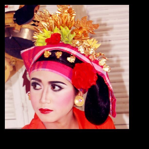 Mahadewii23's tweet photo. HALLO TWITTER 😄 http://t.co/8QpiJE2zHn