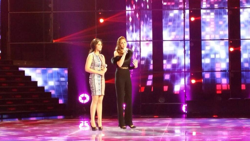 StaracArabia's tweet photo. النجمة أمال ماهر تطل بأغنية "اتقي ربنا في" وتشاركها ابتسام من #المغرب
#AmalMaherInStarac @IbtissamTiskat #StarAcademy http://t.co/3LHy1rbtPI