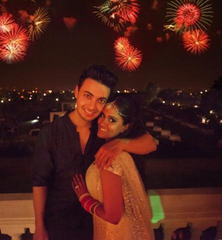 BeingSalmanKhan's tweet photo. They r married . http://t.co/QBgfA99GTG