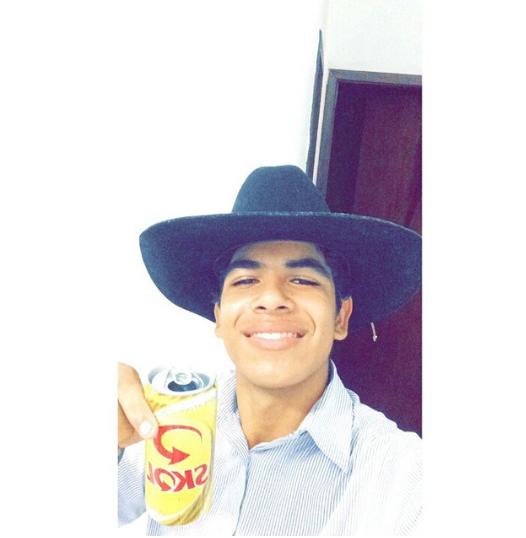 luizfernandess3's tweet photo. 🎉🍺🍻🎱💰🔨 http://t.co/9V0rCwNN6j