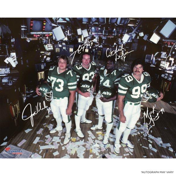 Happy Birthday Mark Gastineau! A former member of the New York Sack Exchange. DE had 107.5 sacks in his career. 