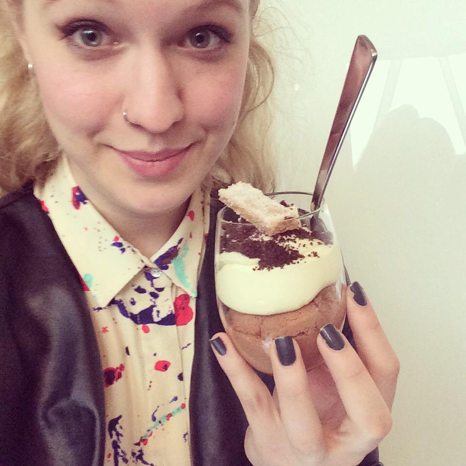 rhiandickinson's tweet photo. The best thing about cloud events? CHOCOLATE MOUSSE! #omnomnom #chocolatecloud http://t.co/gl3kw1dFJb