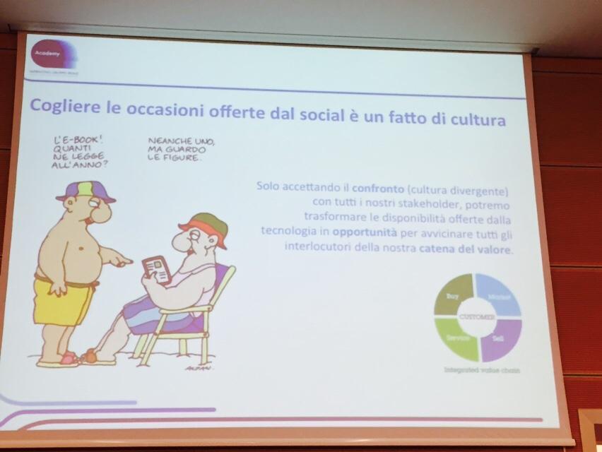 FParolini's tweet photo. Il #social è questione di #cultura #SOdayChallenge #SOday14 http://t.co/M6c8cuGpVX