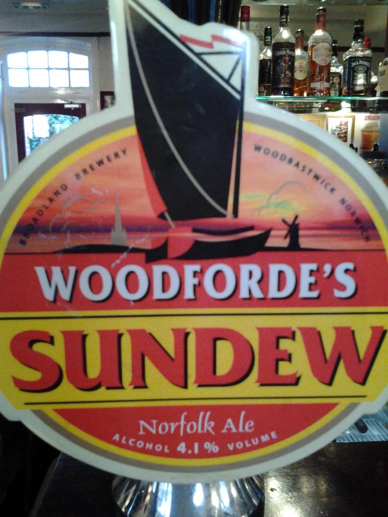 TheCottagePH's tweet photo. Now serving the delicious, crisp @WoodfordesAle Sundew 4.1% #pumpnews http://t.co/2yC7sCBiRu
