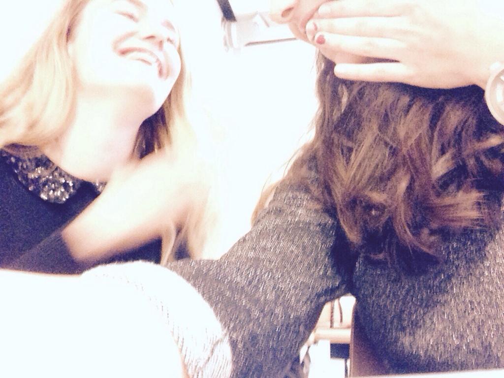 spontaan lachen met elise en er een leuke filter overheen gooien #hardgaan