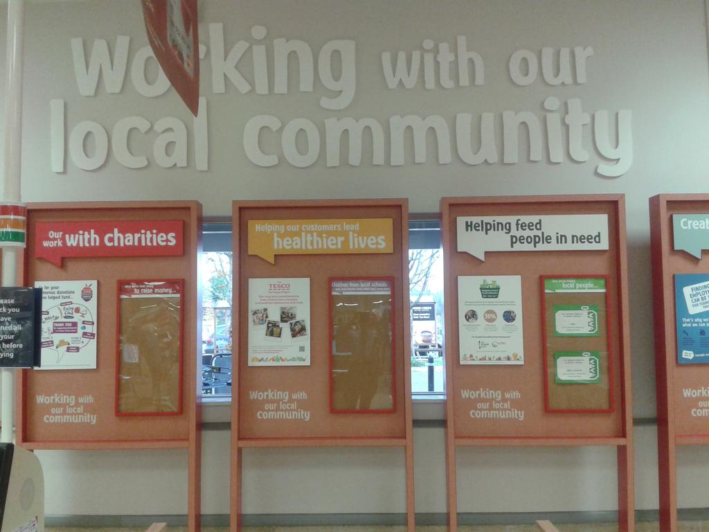 Loving our New Community Boards :-) <a href="/AndyWoolfenden/">Andrew Woolfenden</a> <a href="/TJ_Hgt/">Tony Hoggett</a> <a href="/XDebbieBrooksX/">Debbie Misselbrook</a> @DUKTescoSE <a href="/greg_teasdale/">Greg Teasdale</a>