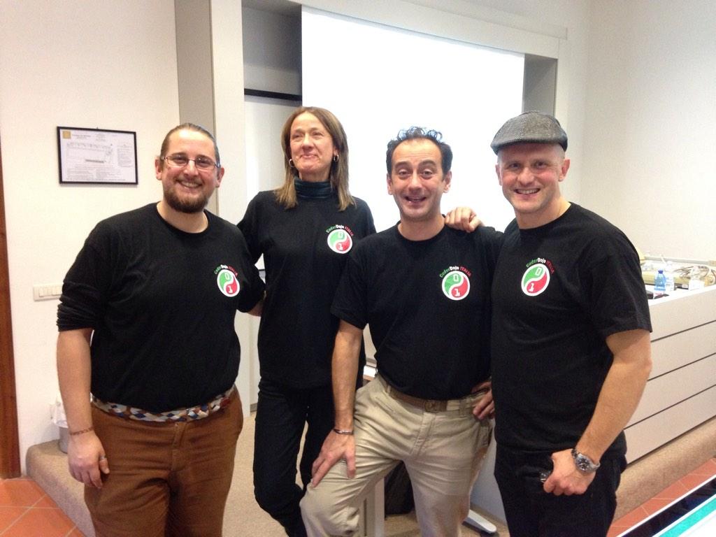 CoderDojoFi's tweet photo. Un bellissimo appuntamento di #teacherdojo al #futuretext di Lucca. Da rifare! http://t.co/sbldYApe9D