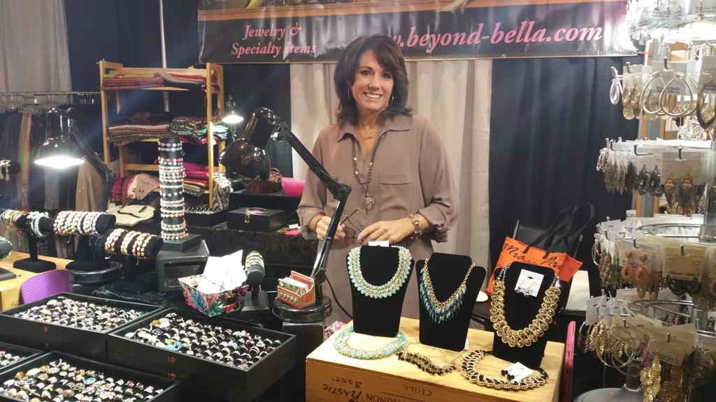 CTEconference's tweet photo. Beyond Bella is here! http://t.co/x5gqPNKXGy #cte2014 http://t.co/dpzbAgSpZo