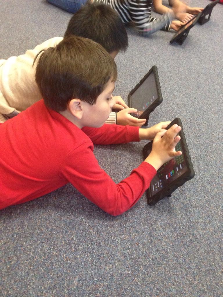 Carlin Springs (@apscselementary) on Twitter photo 2nd grade students using geo composer on the iPads for the first time in music. <a href="/APSVirginia/">Arlington Public Schools</a> <a href="/apscspr/">Carlin Springs Elementary School</a> #edtech 2nd grade students using geo composer on the iPads for the first time in music. <a href="/APSVirginia/">Arlington Public Schools</a> <a href="/apscspr/">Carlin Springs Elementary School</a> #edtech