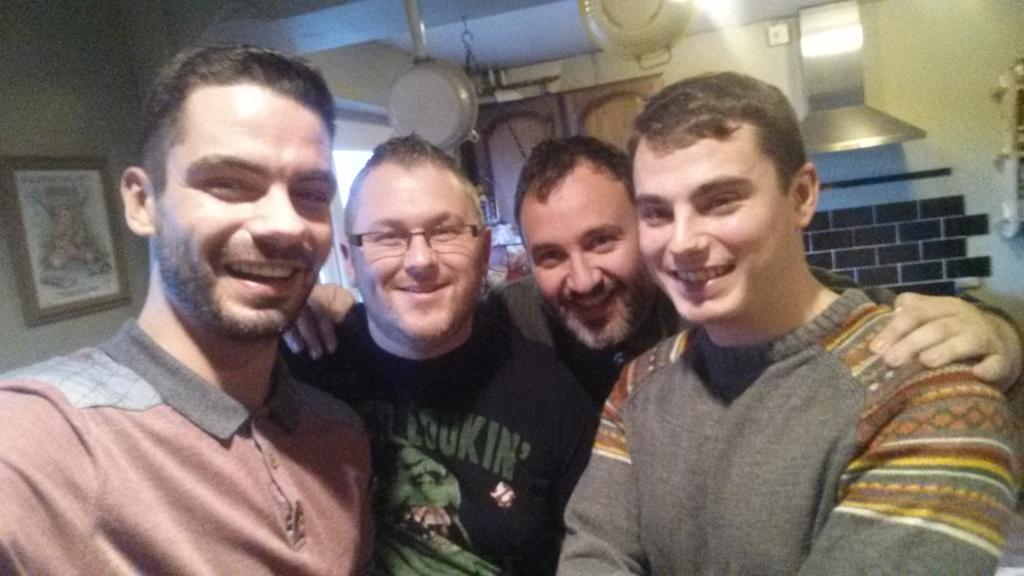 MrSimonHealy's tweet photo. Was Really Good To See @MrLeeRoberts @HauntedEventsUK and Paul Stevenson @hauntedmagazine Today #BossGuys #Paraunity http://t.co/uIdLPf9oZl