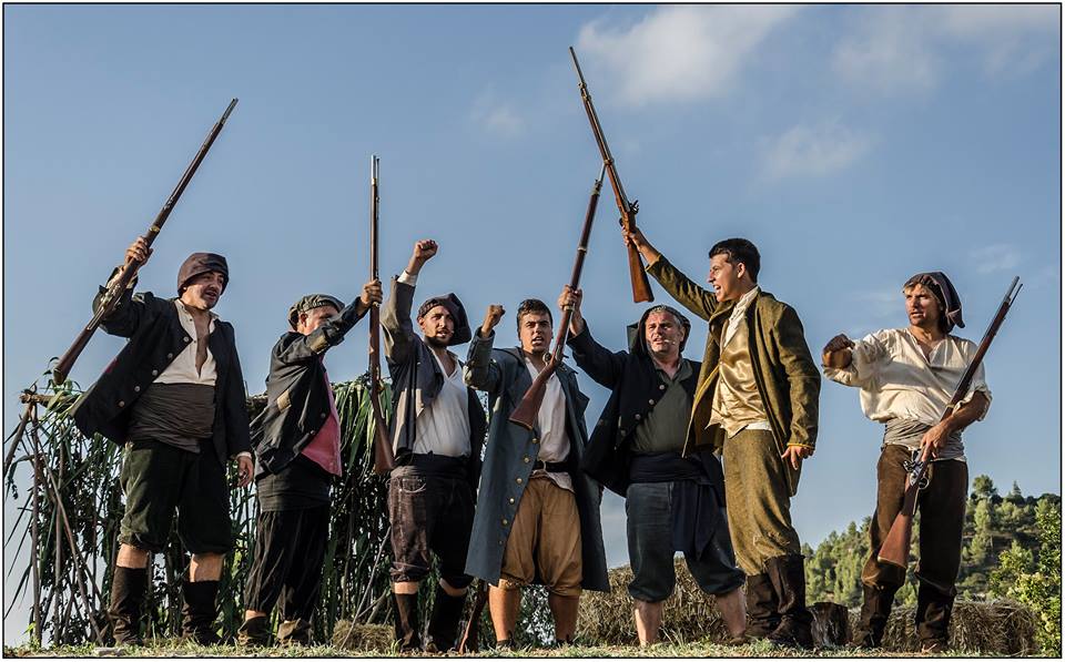 AjCastellbell's tweet photo. Foto guanyadora concurs fotogràfic @Resistents 2014 Autor; Xavier Prat. Títol; "A lluitar!" Enhorabona! #Bages http://t.co/RleTJecI6T
