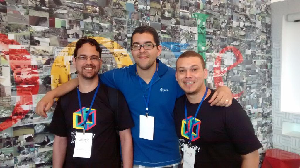 GDGSalvador's tweet image. GDG Salvador no GDG Community Summit 2014 #gdgssa #google