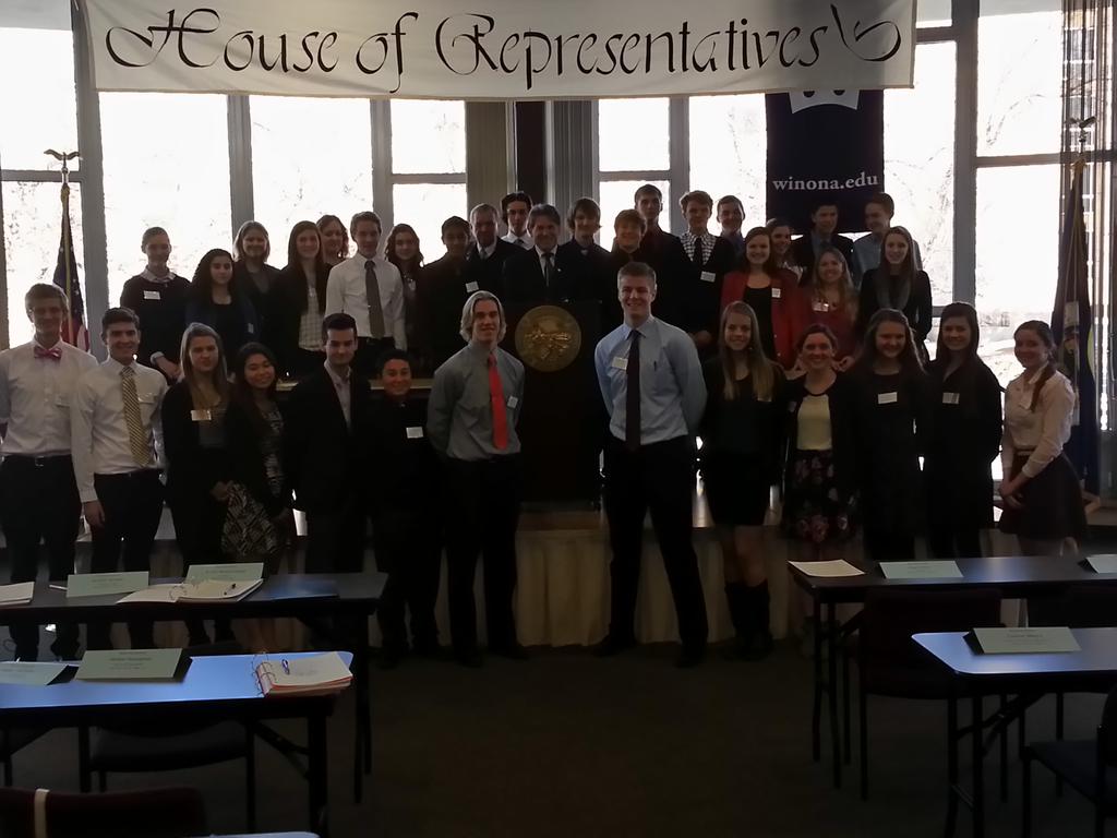 jdgraves3005's tweet photo. Kicking off the 2014 Winona Model Leg session in style thanks to @mritchie @GenePelowski @winonastateu #modelleg2014 http://t.co/afEtoIhxII