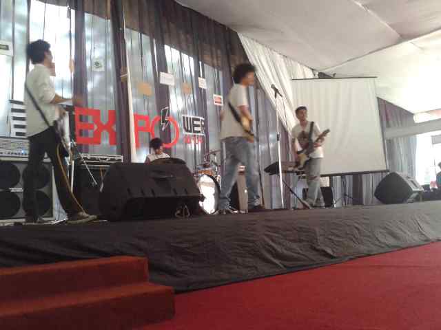 BUNKER_225's tweet photo. Tempo hari.. http://t.co/bBmIOBsl4f