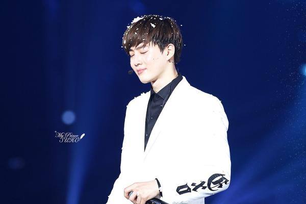 Suho015's tweet photo. 141112 (HQ) SUHO "The Lost Planet" en Fukuoka (Día 2) http://t.co/yrdau6zTKn
