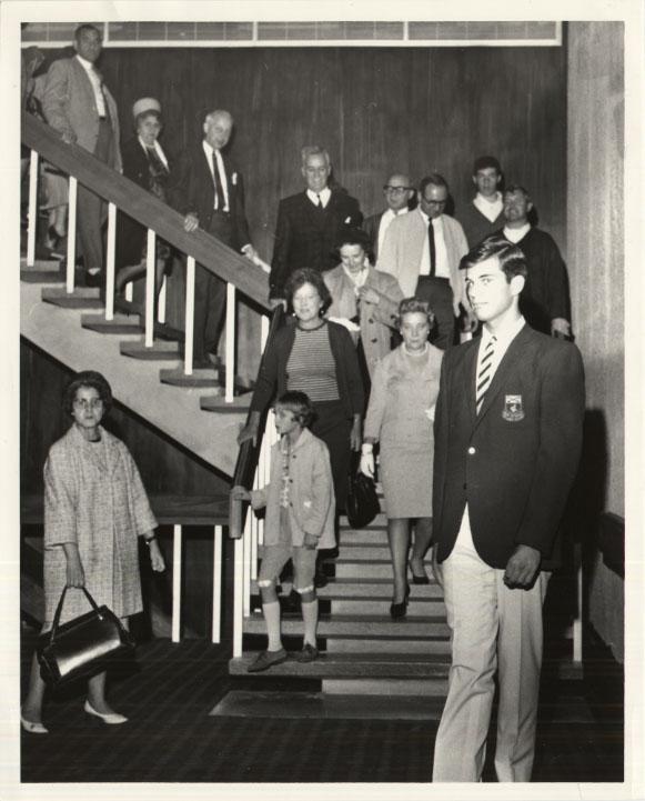 Concordia's tweet photo. Concordia’s @GarnetKey members have always combined academic excellence w social responsibility #TBT #CU40 http://t.co/32v0GSei6S
