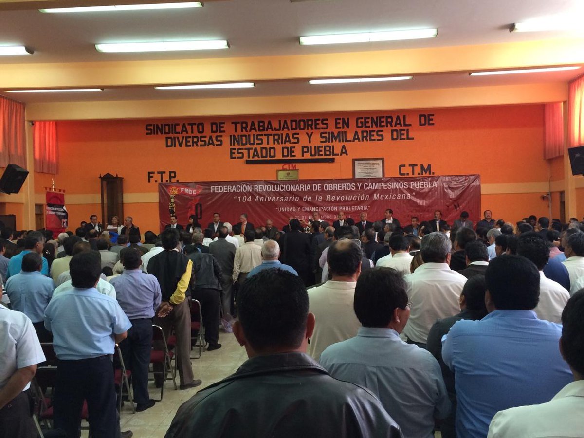 FederacionAJB's tweet photo. En el Aniversario de la Revolución Mexicana de la FROC CROC en la @CTM_MX @AlbertoJuarezB @Rene_Froc http://t.co/GLXazcgpmC