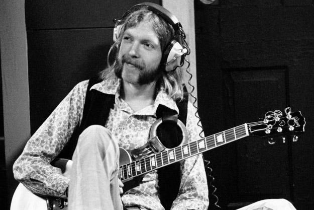 Happy birthday to the talented "Skydog Duane Allman. Thanks for your inspiring legacy! 
