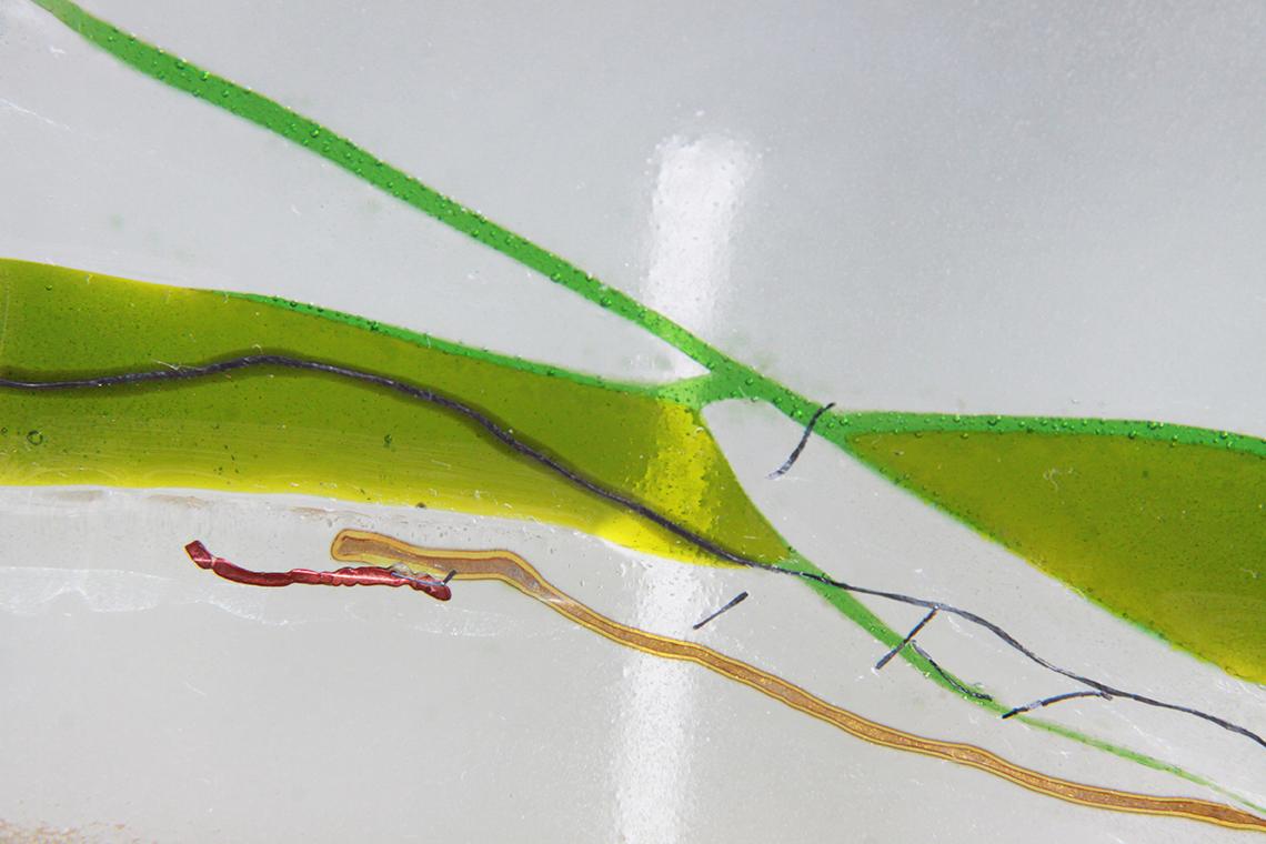 rachelwelford's tweet image. As seen on TV! The making of this fused-glass panel was filmed for ITV's 60MM, broadcast today itv.com/60minutemakeov…