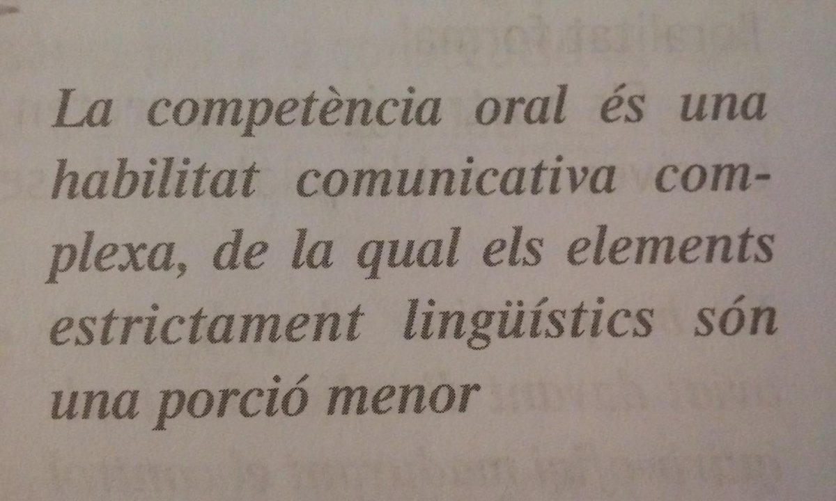 nuriaorva's tweet photo. Necessitat d'ensenyar la competència oral a les aules #CompetènciaOral #COED14 http://t.co/dz1lhnusZO