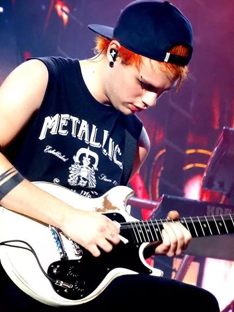 Happy birthday michael gordon clifford
He is mine bitches :c 