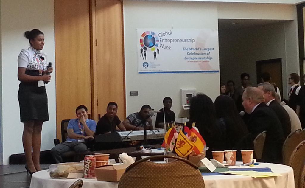 katiesowa's tweet photo. Great to see @TomWalter1971 judging the high school elevator pitch competition at @GEWECC #GEW2014 @TastyCatering http://t.co/vFKcl9sJGo