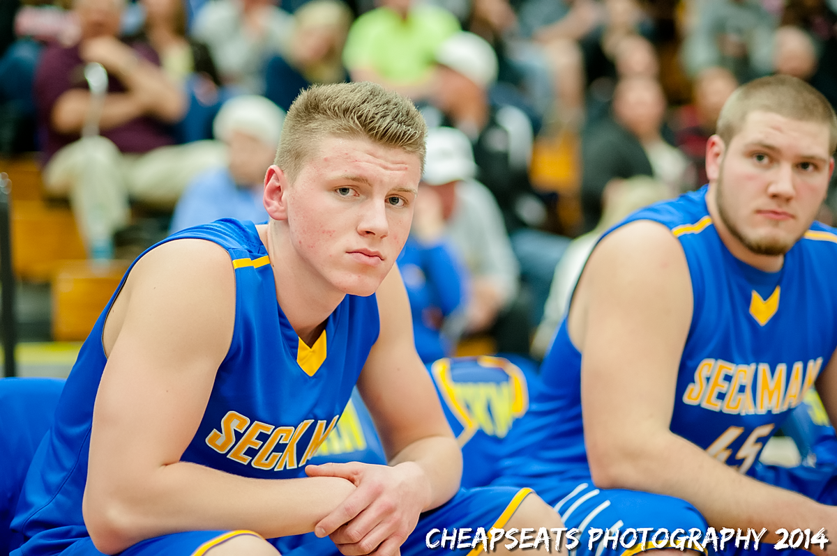 CheapSeatsPhoto's tweet photo. A shot of @aldin_vrebac from last years #C6BasketballShowcase @seckmanbball @JaguarAthletics http://t.co/ZxXnht1tPx