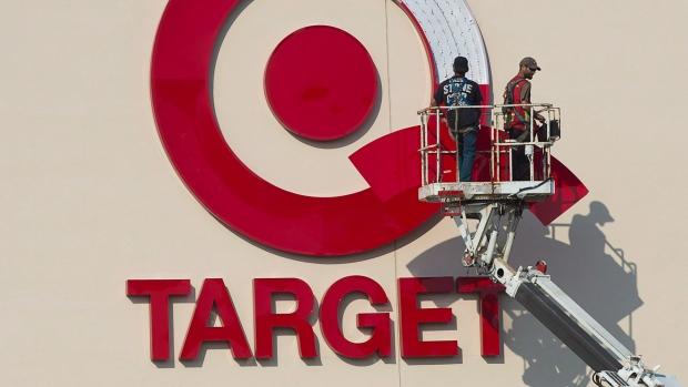 CBCNews's tweet photo. Target Canada needs more work to get better, executives say http://t.co/AdMGR2PIcG http://t.co/IKF9Ssz2xq