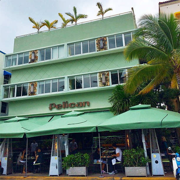 EllensRedChairs's tweet photo. The beach is gorgeous here in front of the Pelican Hotel in Miami Beach. Hope you can drop by at 4pm! http://t.co/oTR5a1RtpA