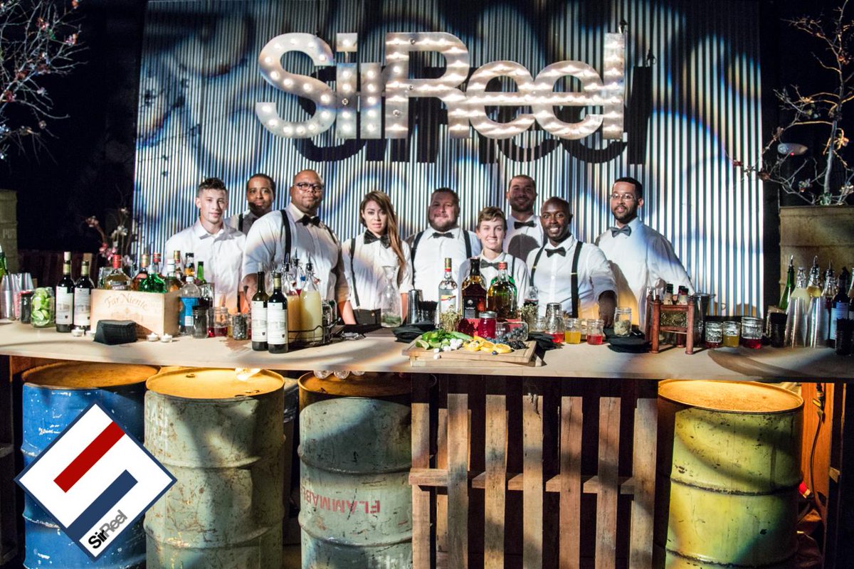ParadiseBarSvc's tweet photo. Looking slick. Thanks for the pics, @VenicePaparazzi @sirreelstudios #SIP2014 #throwbackthursday #paradisebar #tbt http://t.co/OFsj7NBYYB