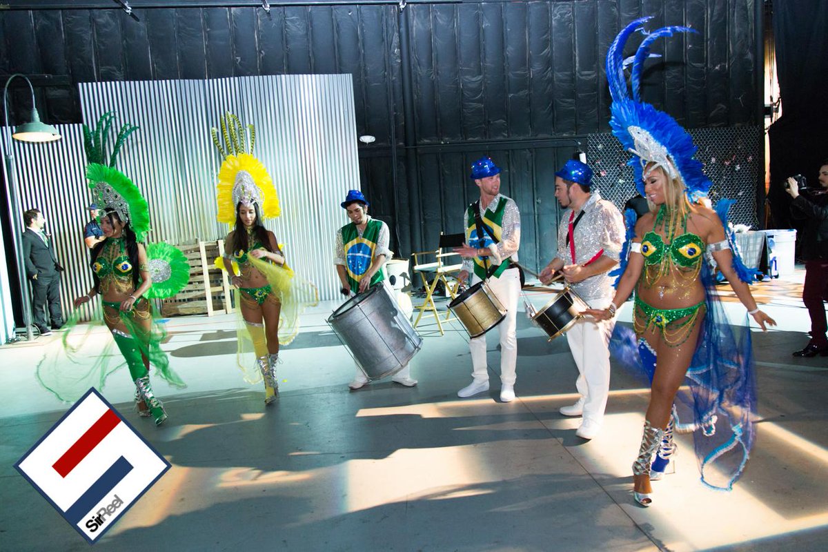 ParadiseBarSvc's tweet photo. Looking slick. Thanks for the pics, @VenicePaparazzi @sirreelstudios #SIP2014 #throwbackthursday #paradisebar #tbt http://t.co/OFsj7NBYYB