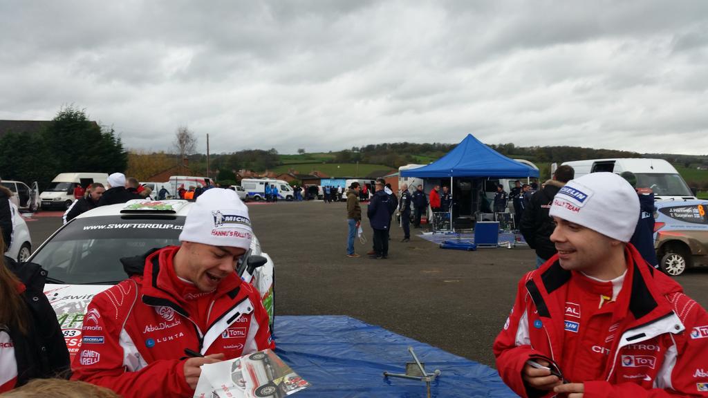 JudeMal's tweet photo. @OpensTightens @ALavadinho @haapamakiracing @SalminenMarko @AutosportTechn1 @SpeedlineCorse Id've helped!!😉#fablads! http://t.co/JUjXewNEup