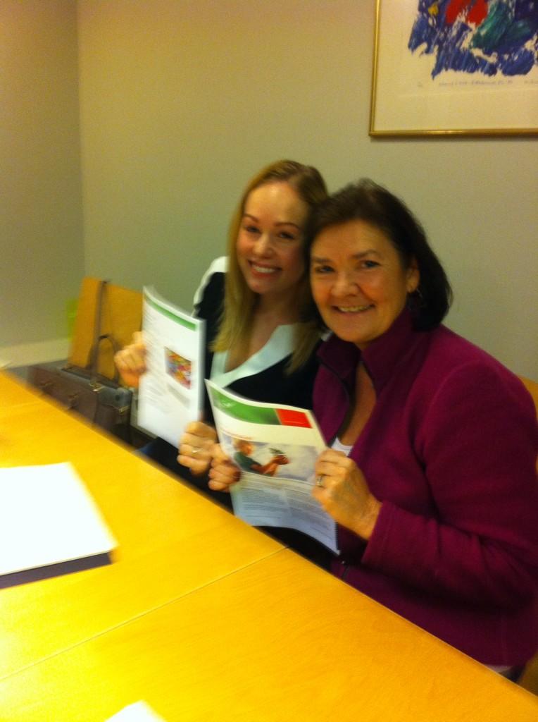 KetilLundgaard's tweet photo. Stor takk @MalinSjoner @TimeCloud_NO   for gode råd og feedback om etabl tilsk. Gull verdt for oss @InnovasjonNorge! http://t.co/Aq86kiF442
