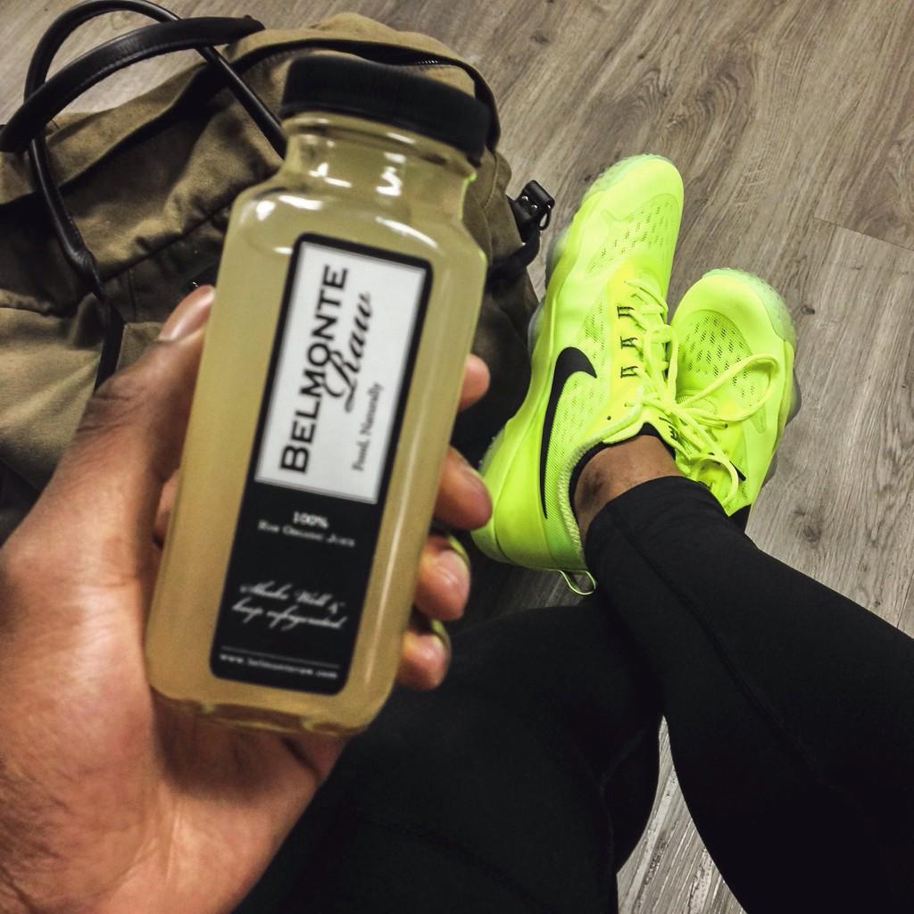 urboychristian's tweet photo. Thank you to @BelmonteRaw for being the official hydration sponsor for #SweatWithChristian 💦💧👊 #CatalystHealth http://t.co/ZScStRRbgW